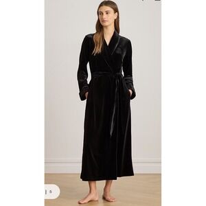LAUREN Ralph Lauren Women's Black Velvet Long Shawl Collar Robe Size L